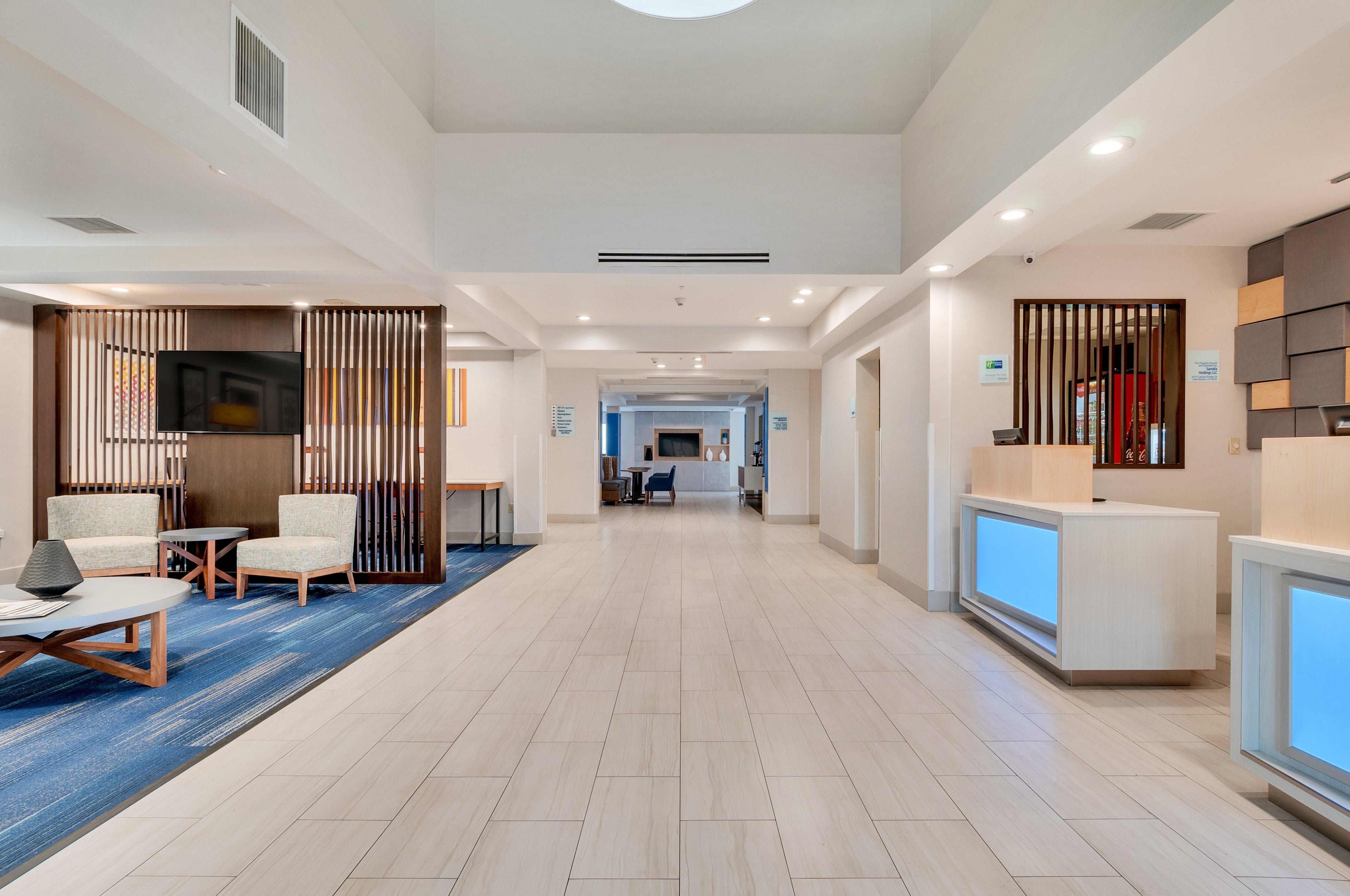 Holiday Inn Express Hotel & Suites Lake Elsinore By Ihg Екстер'єр фото