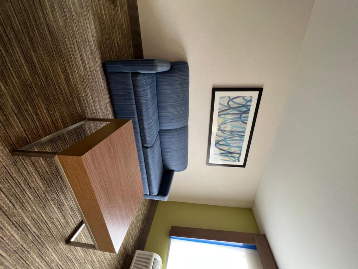 Holiday Inn Express Hotel & Suites Lake Elsinore By Ihg Екстер'єр фото