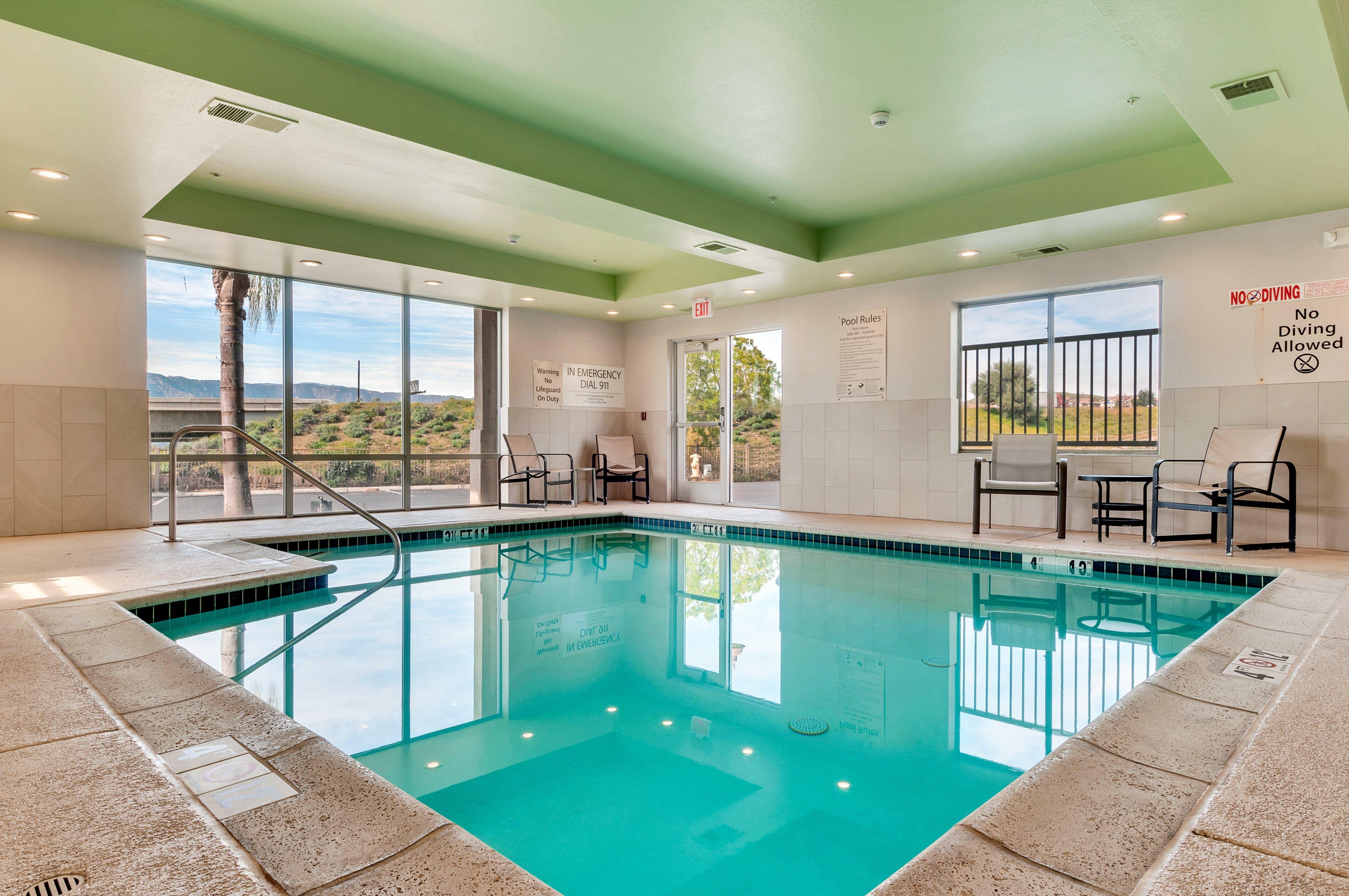 Holiday Inn Express Hotel & Suites Lake Elsinore By Ihg Екстер'єр фото