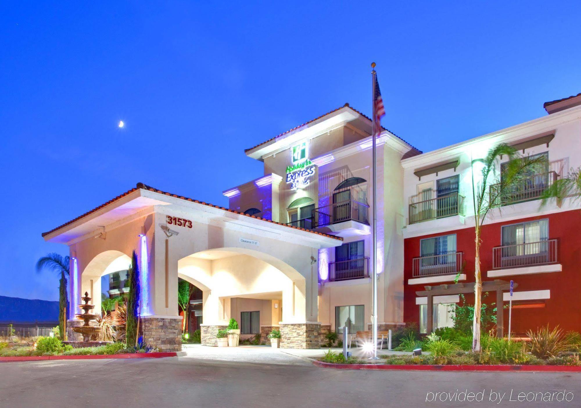 Holiday Inn Express Hotel & Suites Lake Elsinore By Ihg Екстер'єр фото
