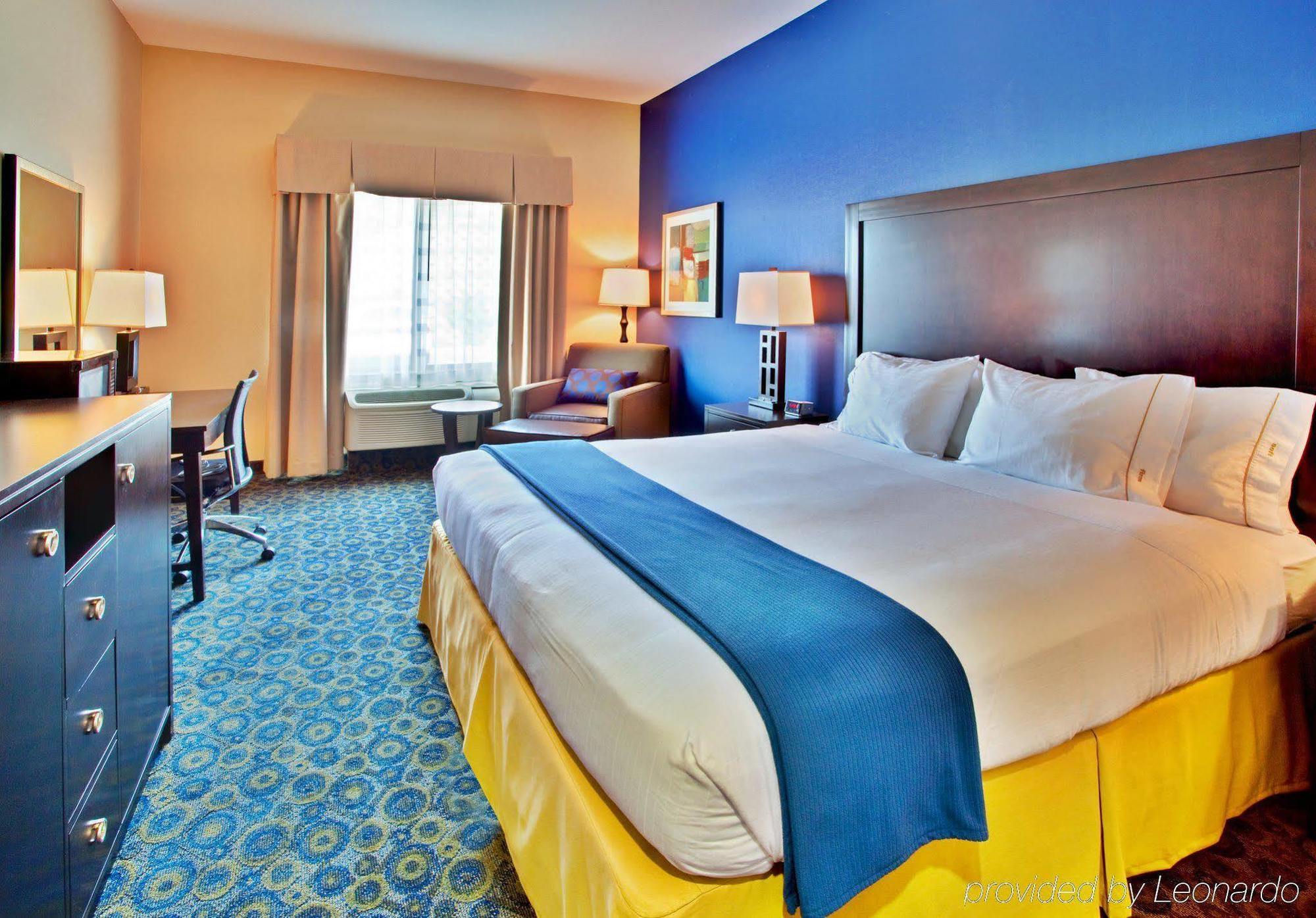 Holiday Inn Express Hotel & Suites Lake Elsinore By Ihg Екстер'єр фото