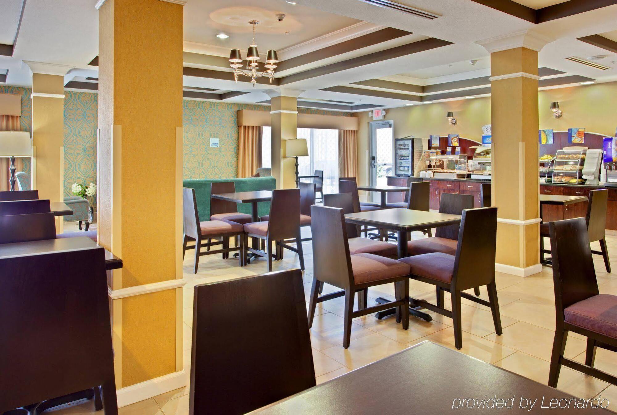 Holiday Inn Express Hotel & Suites Lake Elsinore By Ihg Екстер'єр фото